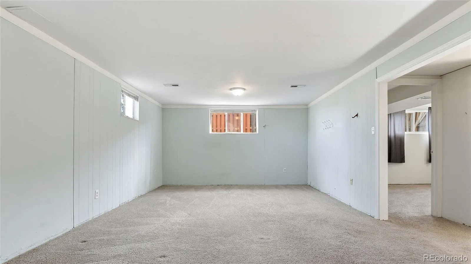 04012026193642 1600 32