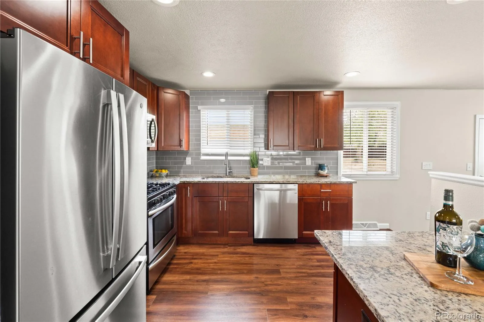 6261 W 74th Place Arvada CO 80003 MLS #REC9007330 06202026032301 1600 22