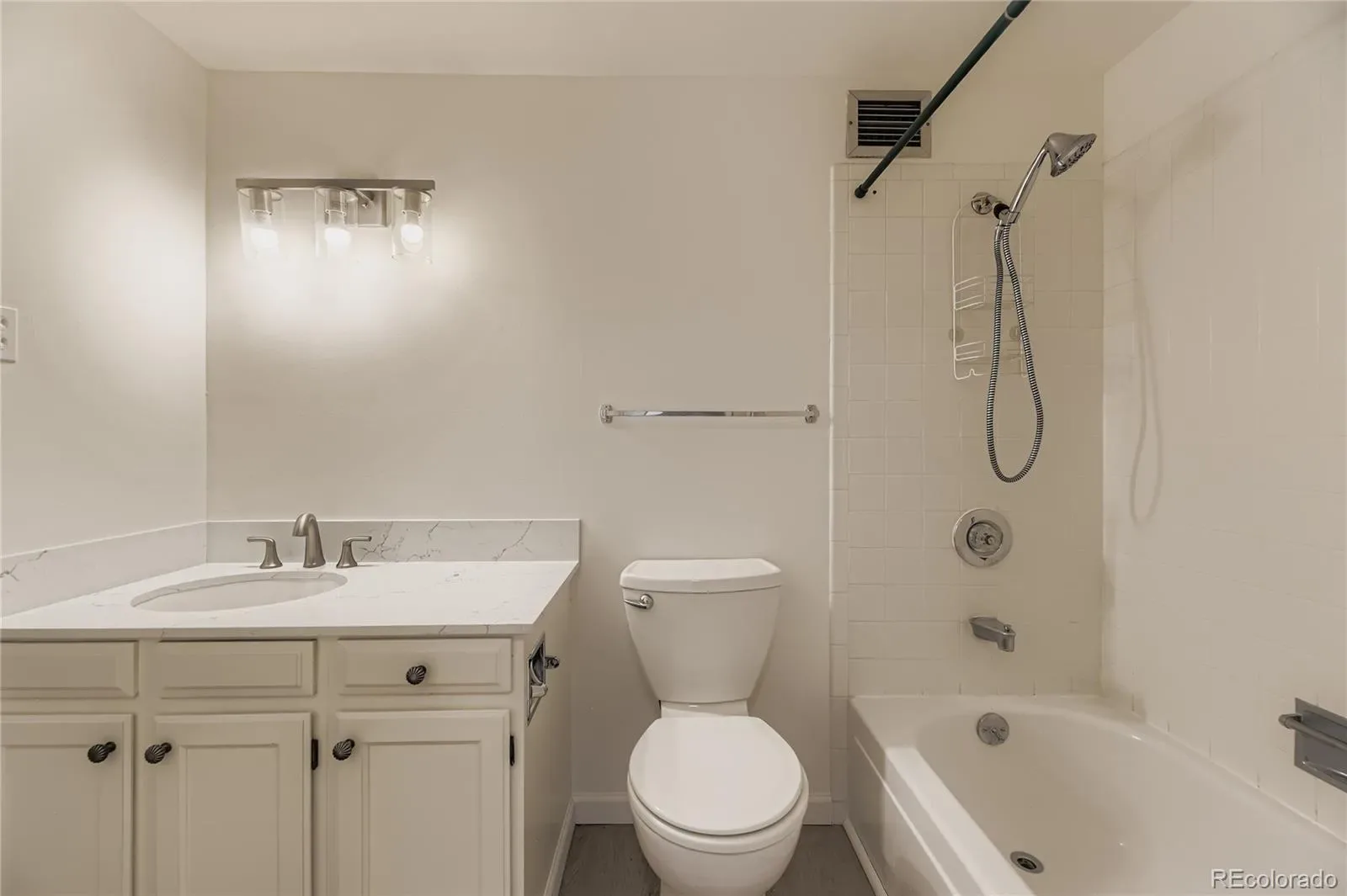 13500 E Cornell Avenue #206 Aurora CO 80014 MLS #REC9010579 03232026182245 1600 15