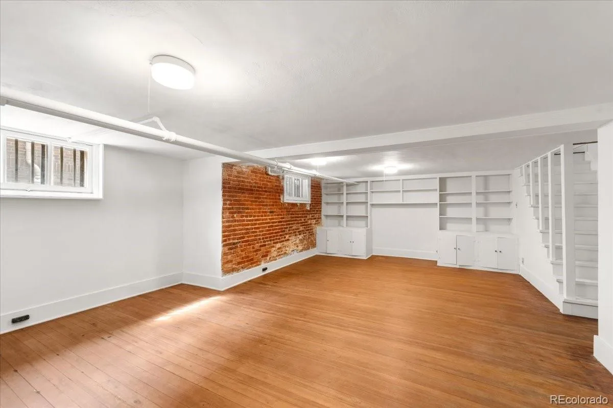 674 Steele Street Denver CO 80206 | MLS #REC9011163 09232026013432 1200 26