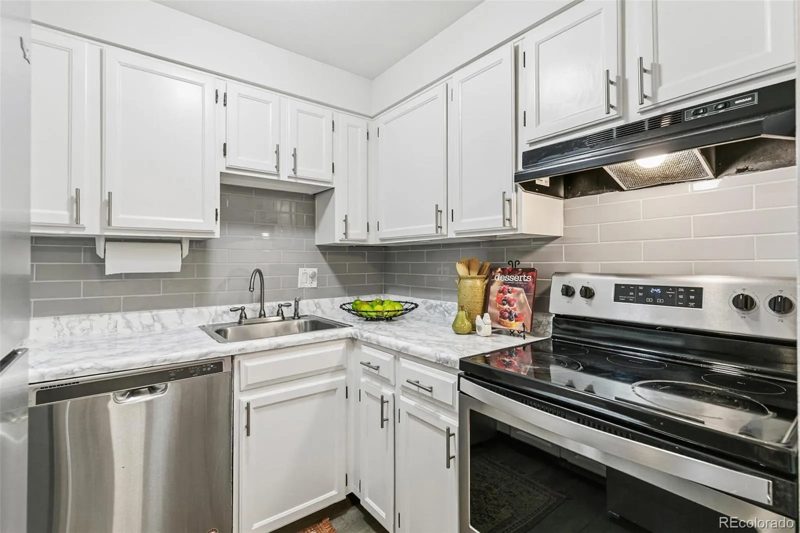 1243 N Gaylord Street #205 Denver CO 80206 MLS #REC9011842 05062026194047 1600 15