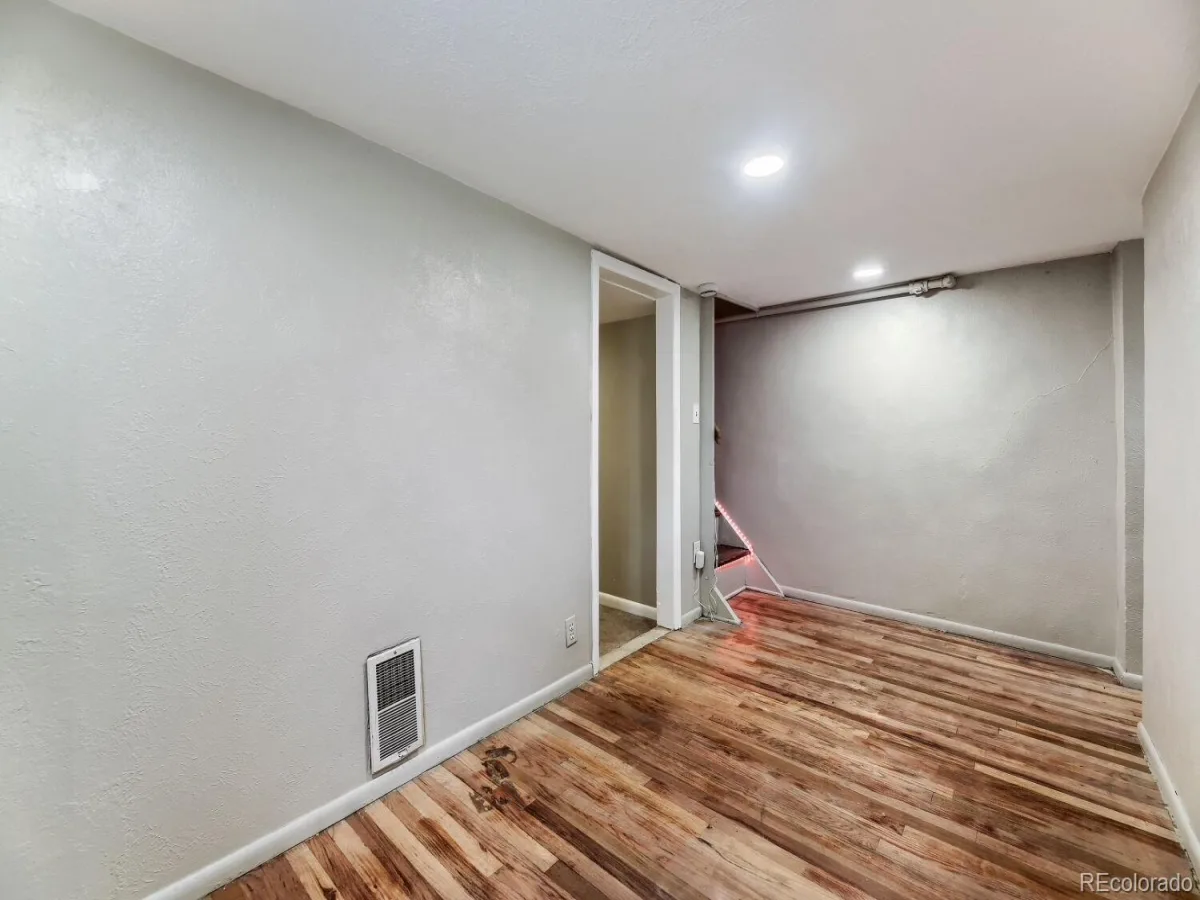 541-543 Logan Street Denver CO 80203 MLS #REC9014648 06082026211125 1200 17