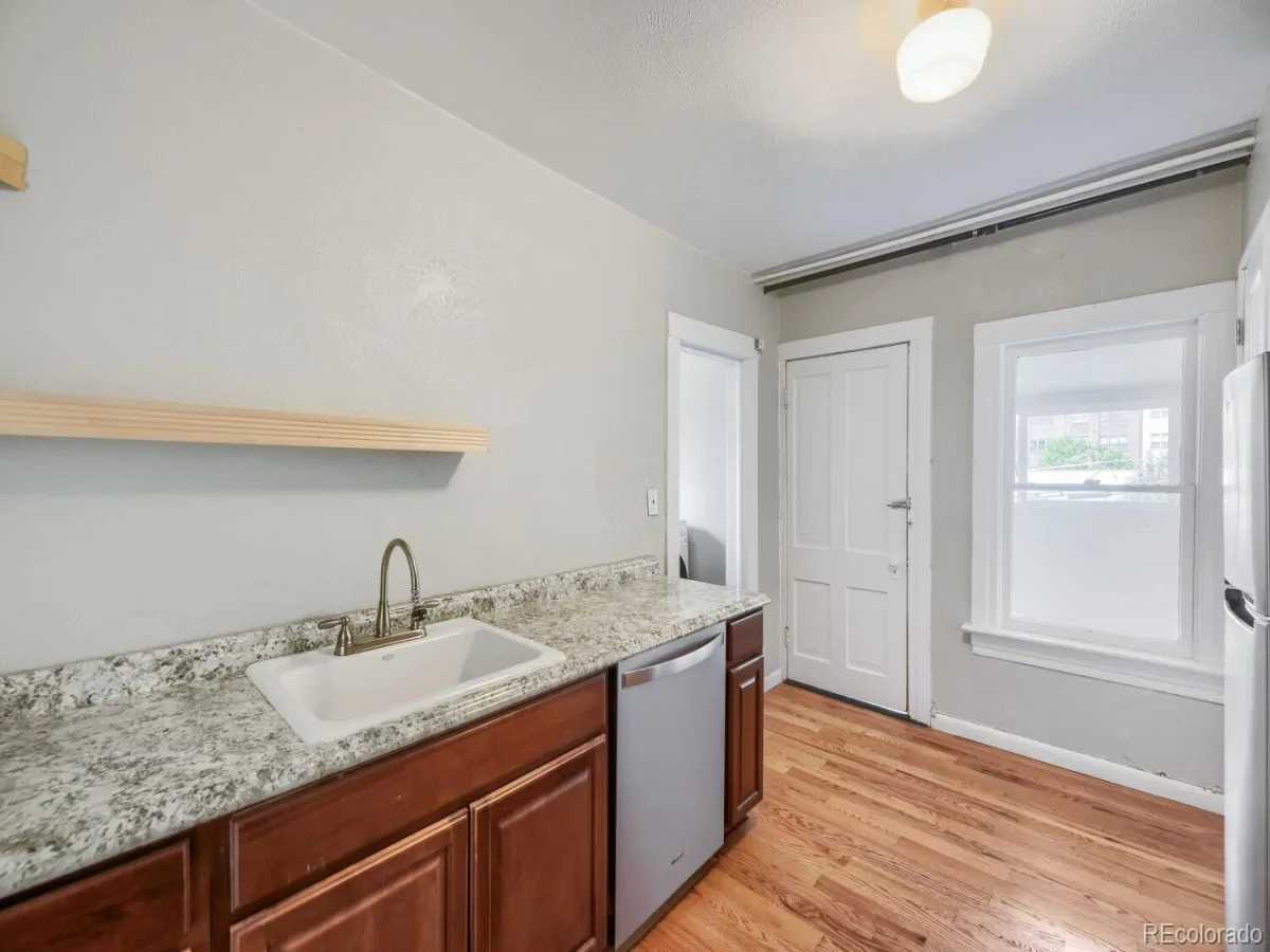 541-543 Logan Street Denver CO 80203 MLS #REC9014648 06082026211125 1200 23
