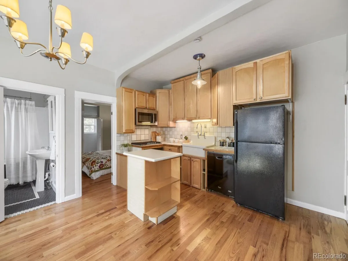 541-543 Logan Street Denver CO 80203 MLS #REC9014648 06082026211125 1200 5