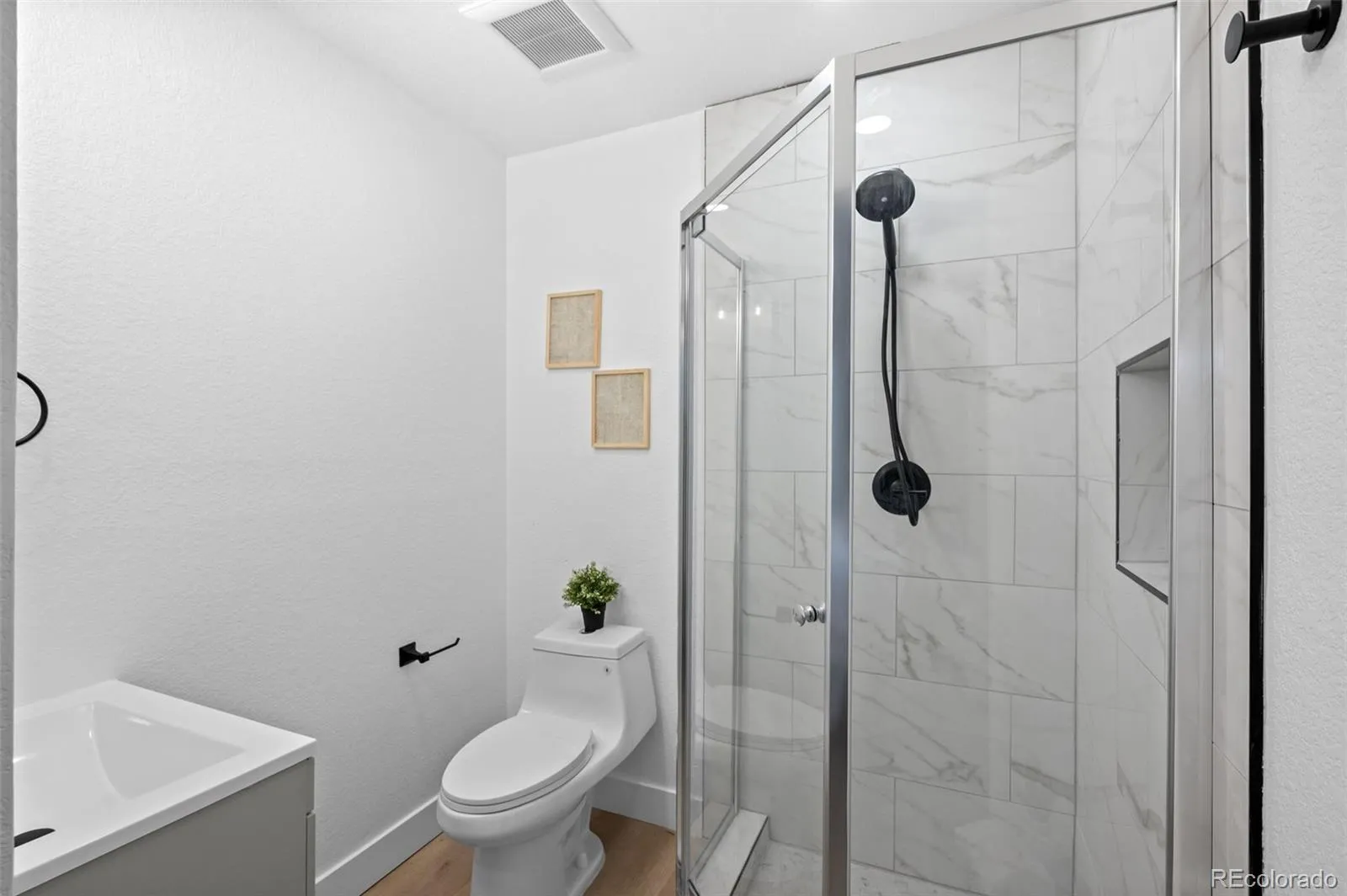 04202026025017 1600 15