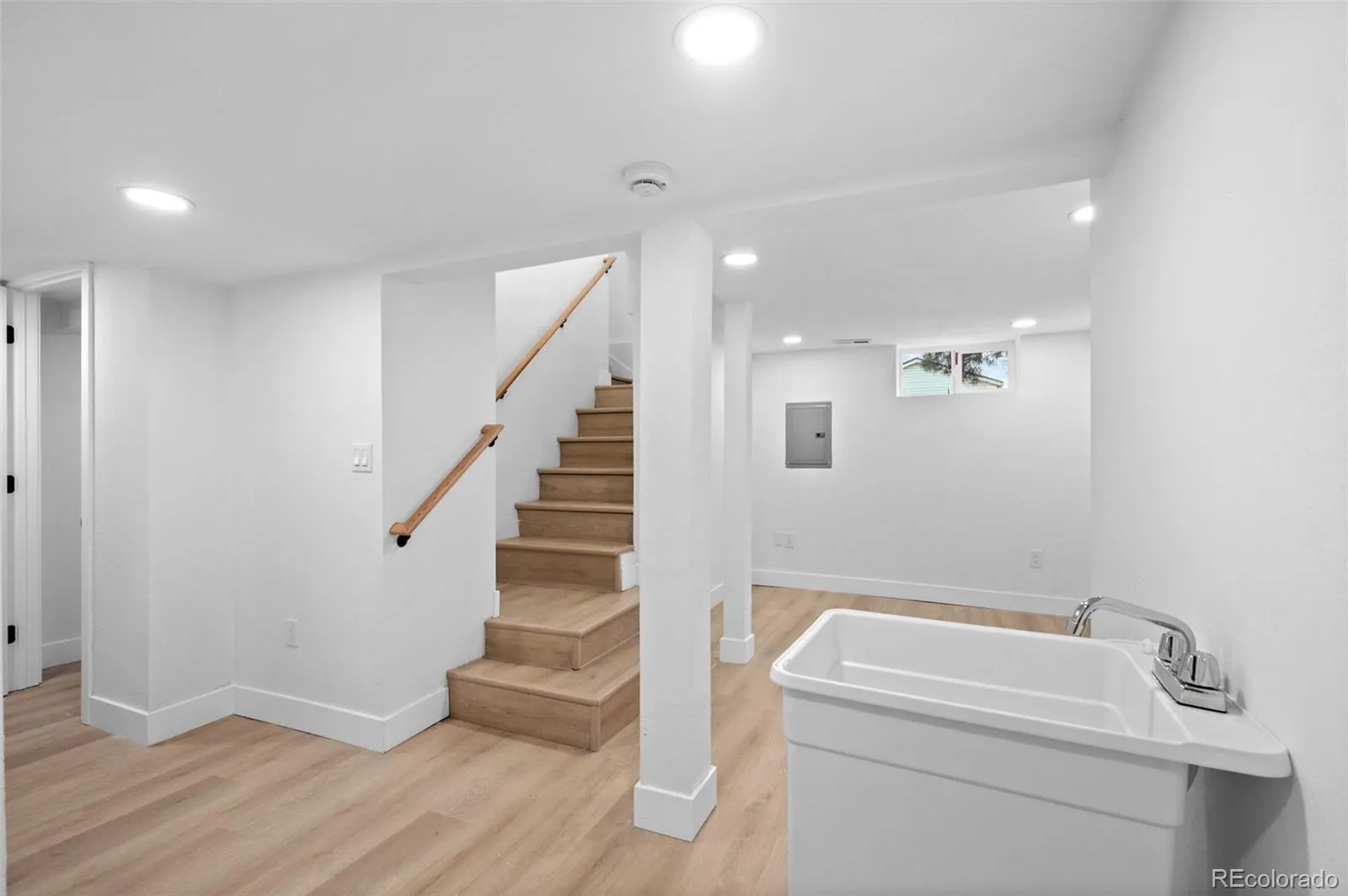 04202026025017 1600 21