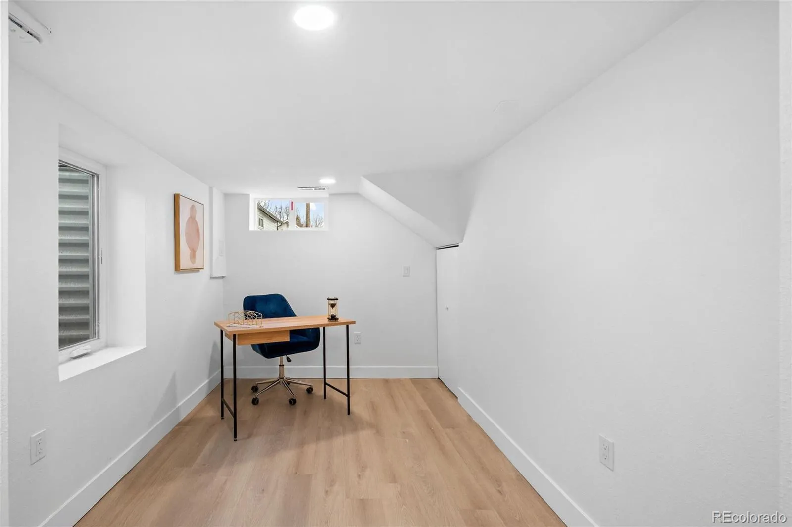 04202026025017 1600 22