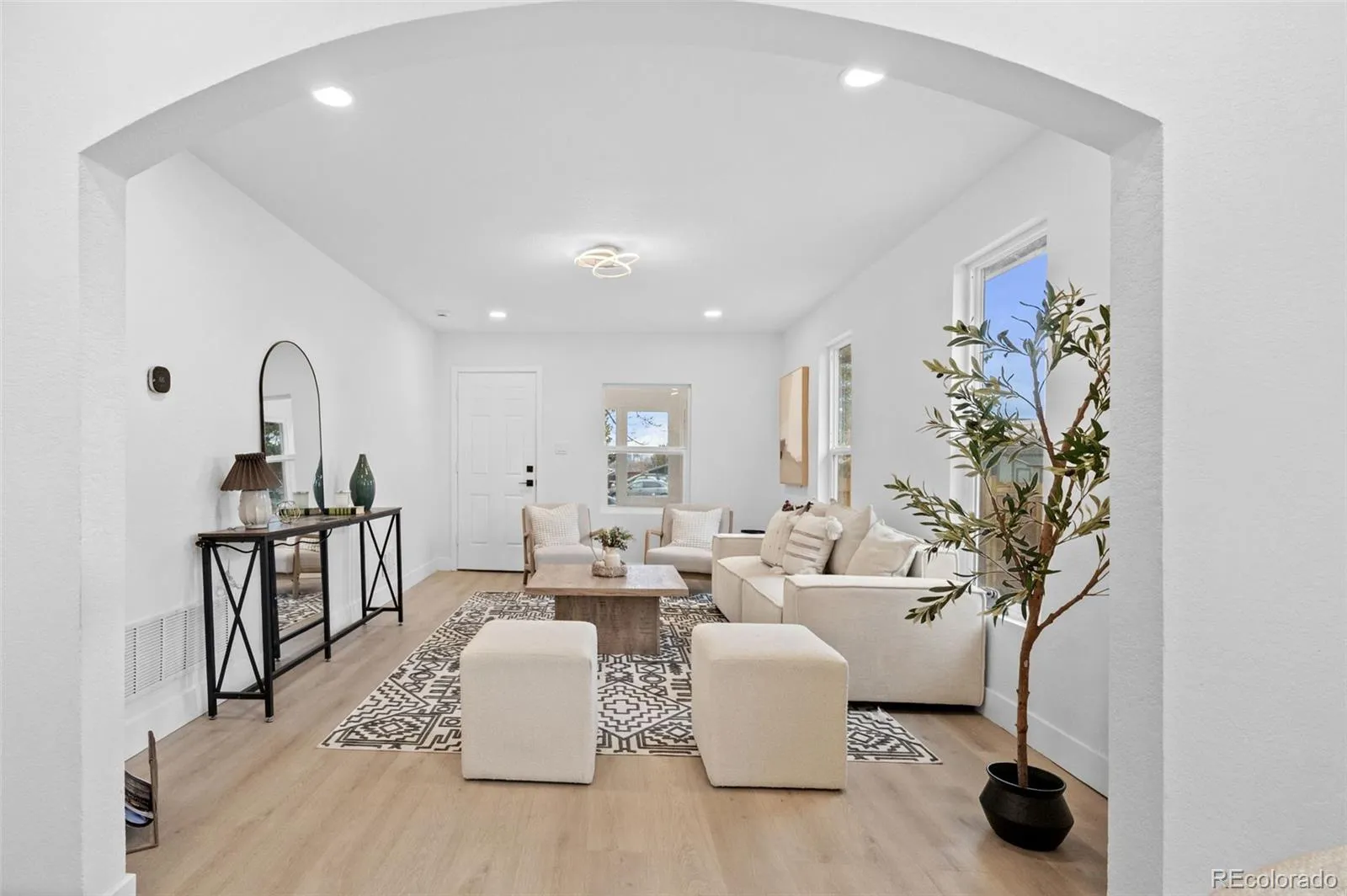 04202026025017 1600 6