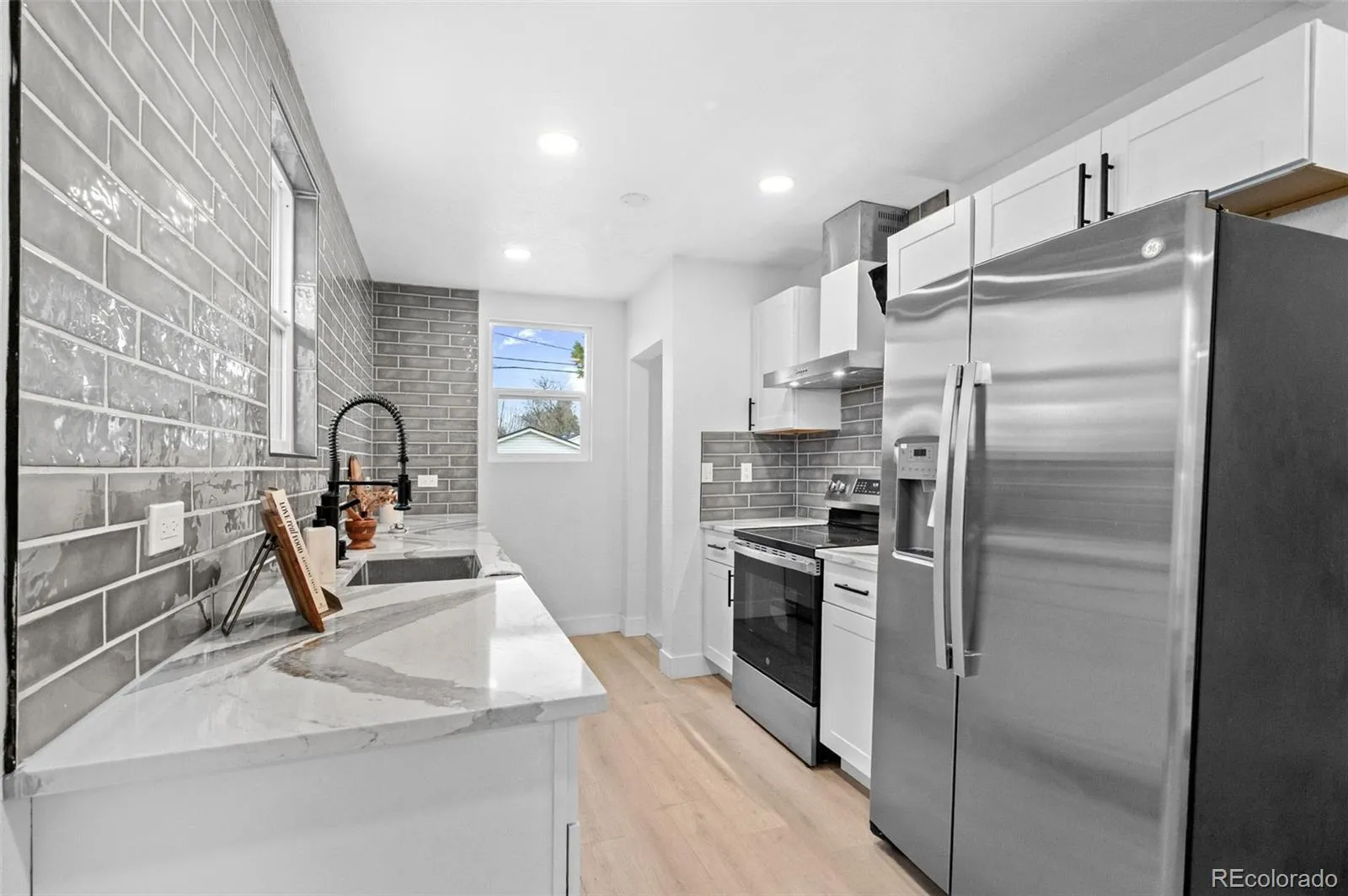 04202026025017 1600 9