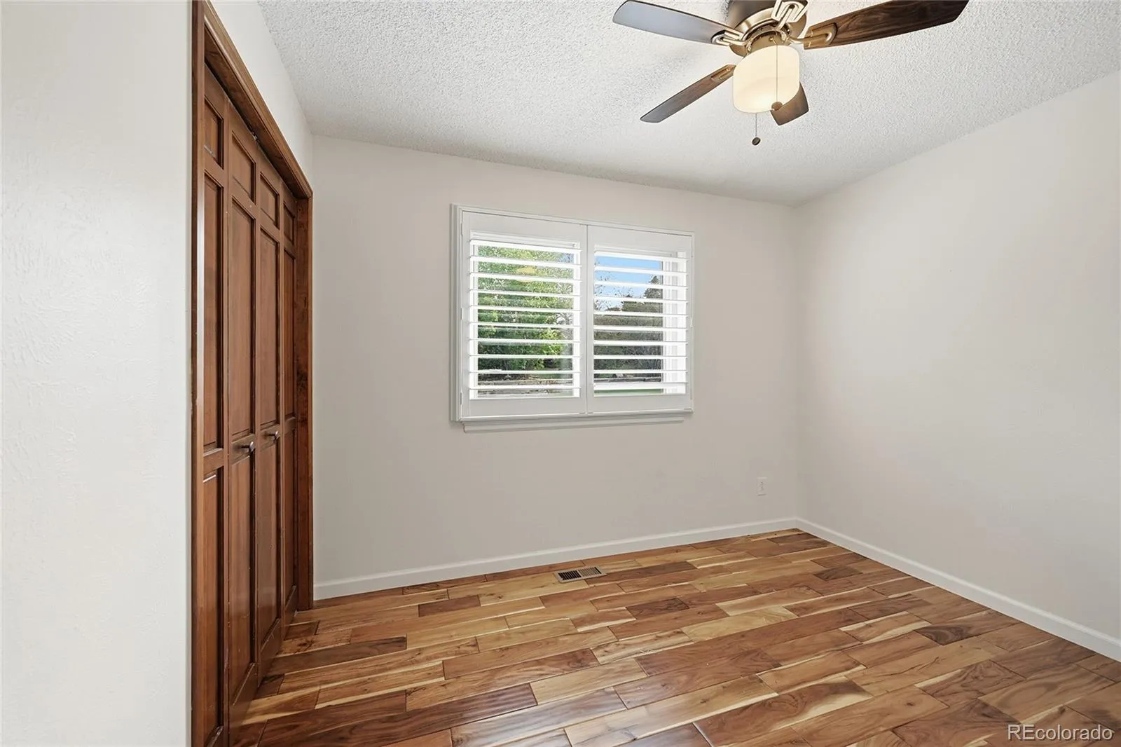 3086 E Hinsdale Avenue Centennial CO 80122 MLS #REC9016438 05142026212843 1600 25