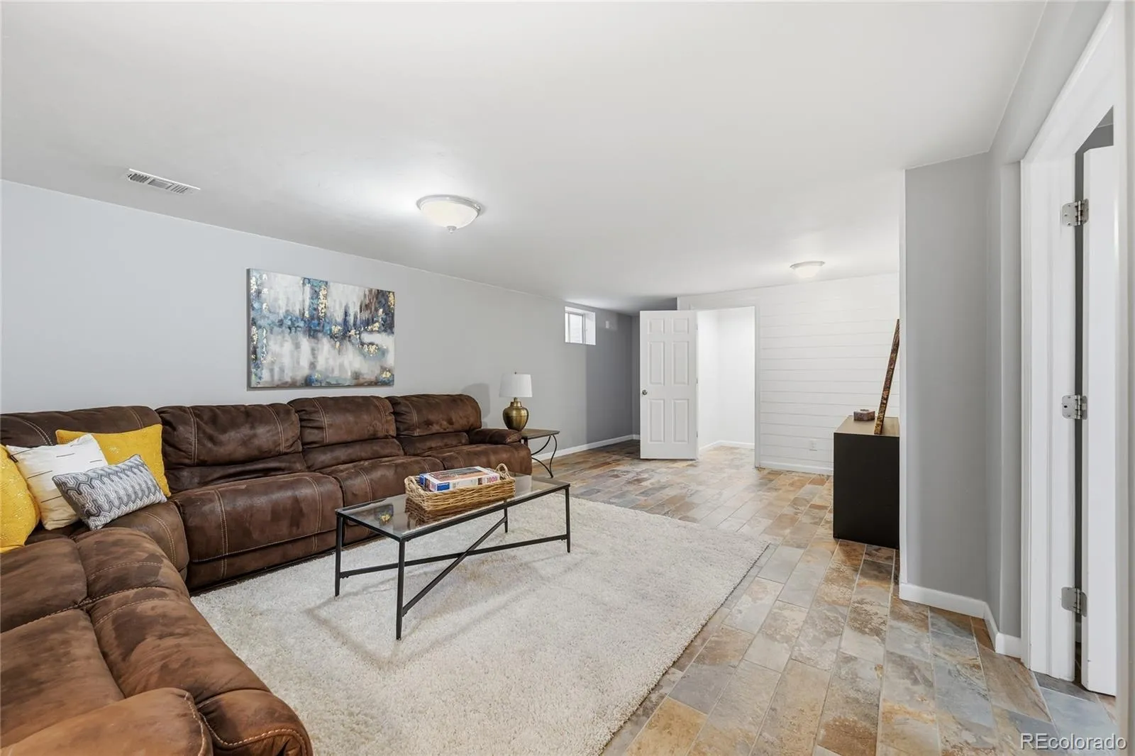 3086 E Hinsdale Avenue Centennial CO 80122 MLS #REC9016438 05142026212843 1600 28