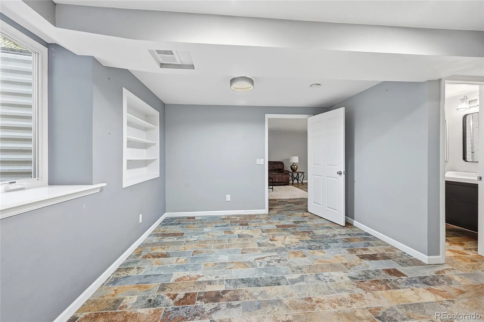 3086 E Hinsdale Avenue Centennial CO 80122 MLS #REC9016438 05142026212843 1600 30