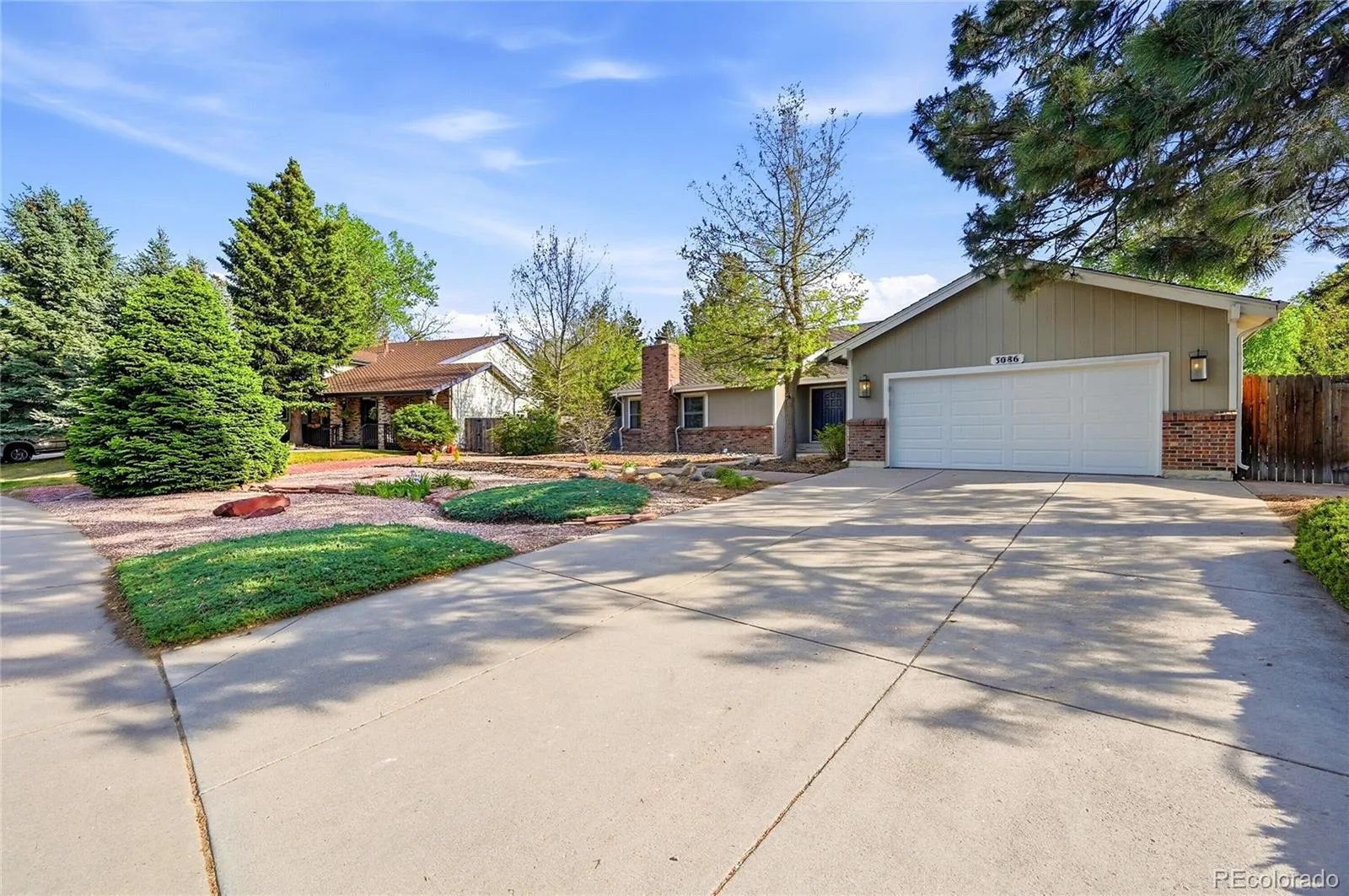 3086 E Hinsdale Avenue Centennial CO 80122 MLS #REC9016438 05142026212843 1600 4