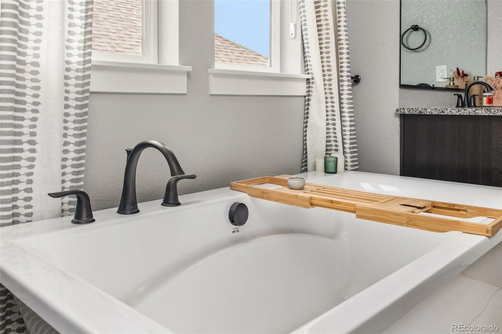 25537 E Alder Drive Aurora CO 80016 MLS #REC9019588 06152026193235 1600 23
