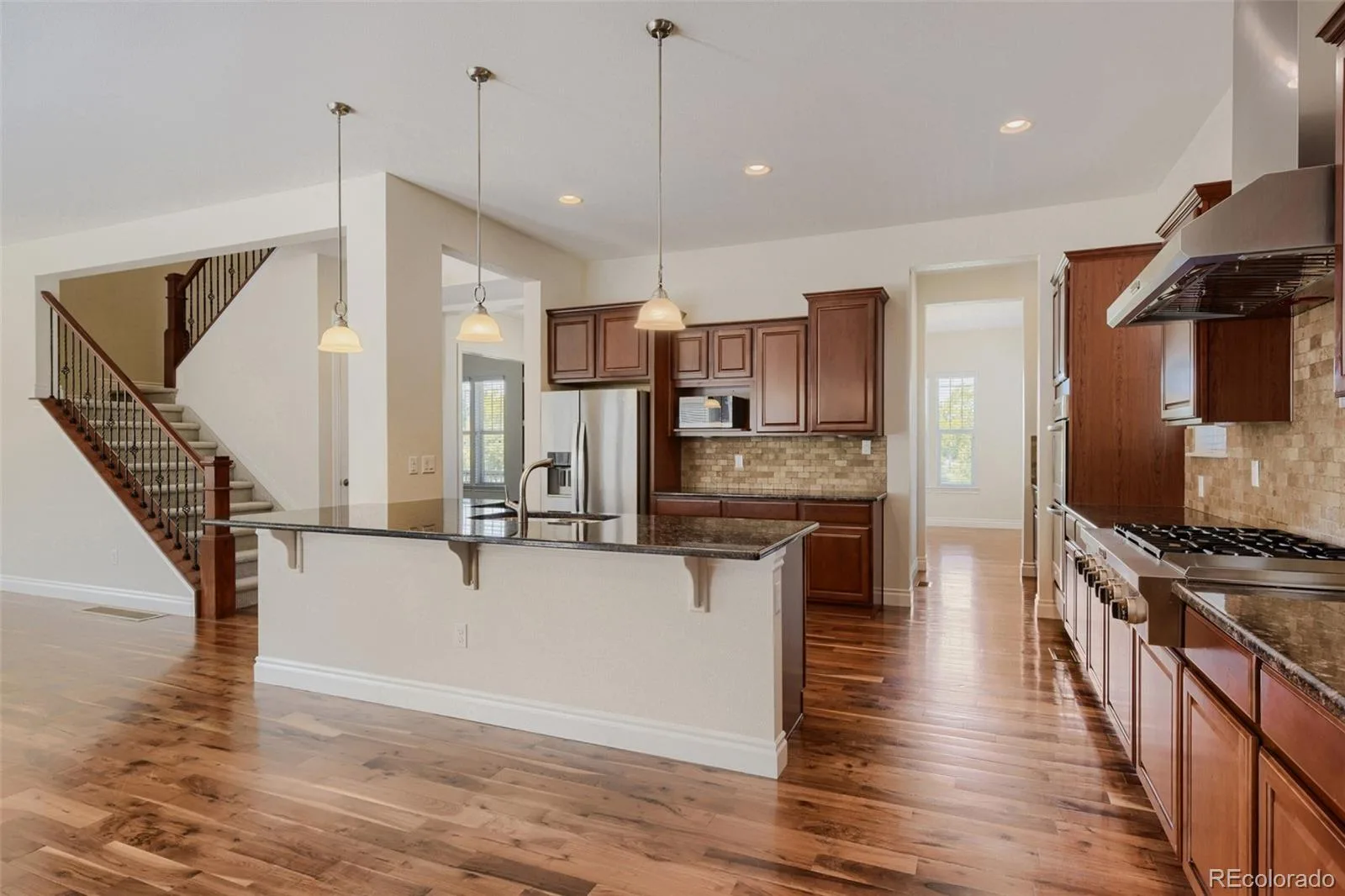 10262 Greentrail Circle Lone Tree CO 80124 MLS #REC9021191 06102026211616 1600 6