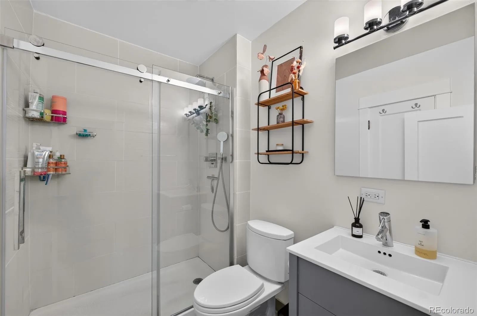 2060 S Franklin Street Denver CO 80210 | MLS #REC9022591 07302026155804 1600 19