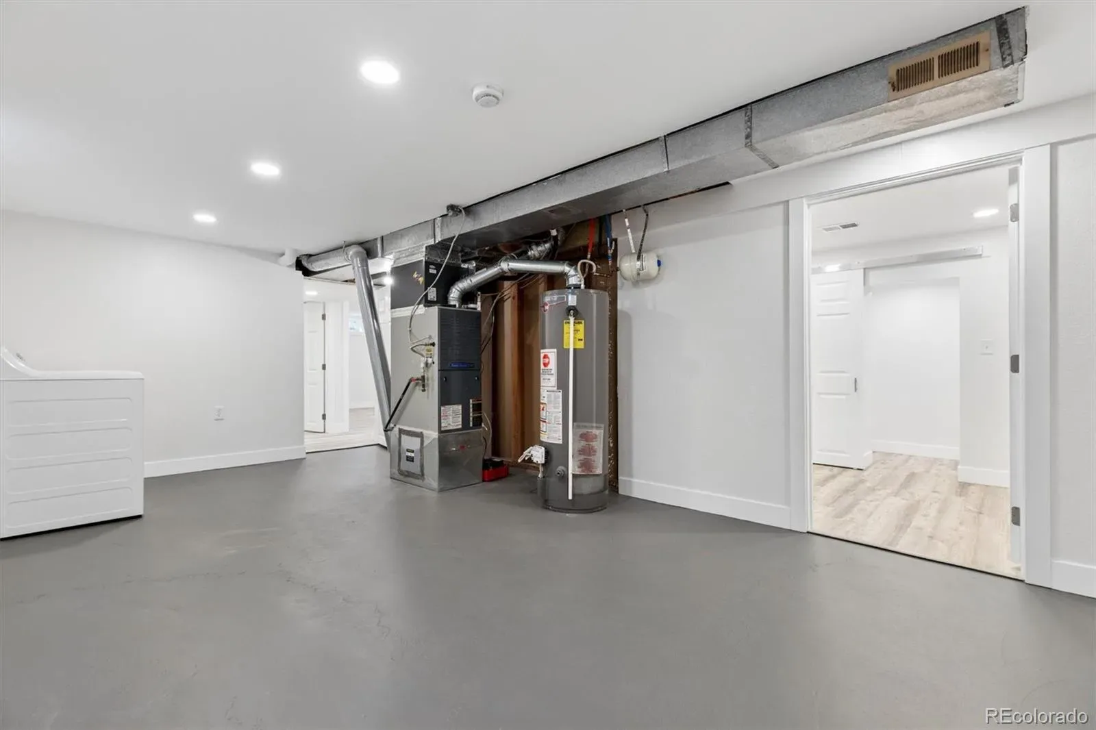 03252026211136 1600 26