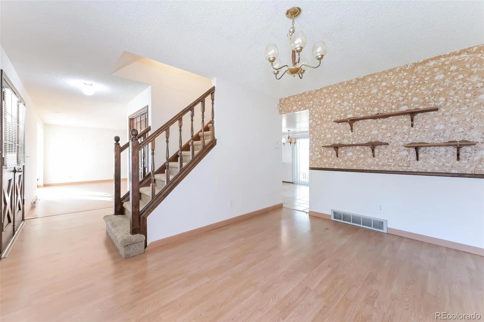 10064 W Lake Drive Littleton CO 80127 | MLS #REC9024537 06152026195039 1600 2