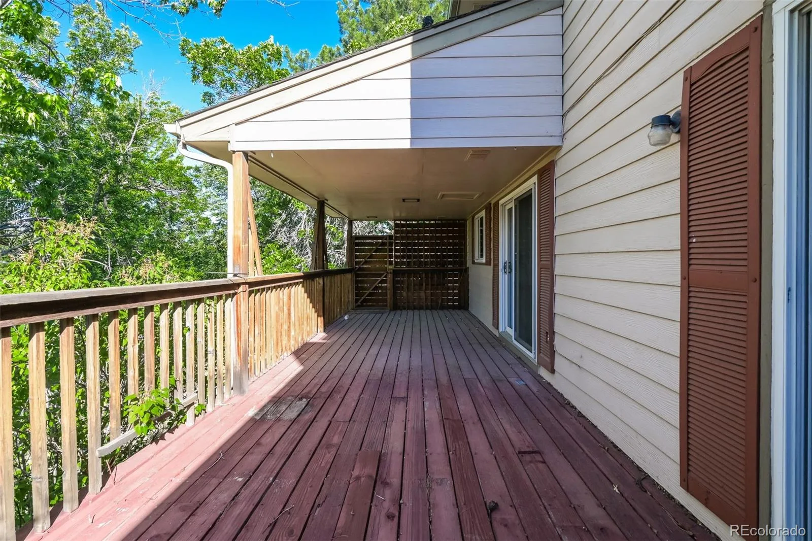 10064 W Lake Drive Littleton CO 80127 | MLS #REC9024537 06152026195039 1600 24