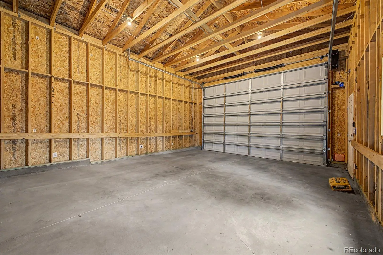 939 Terry Street Golden CO 80401 MLS #REC9027880 06112026170147 1600 22