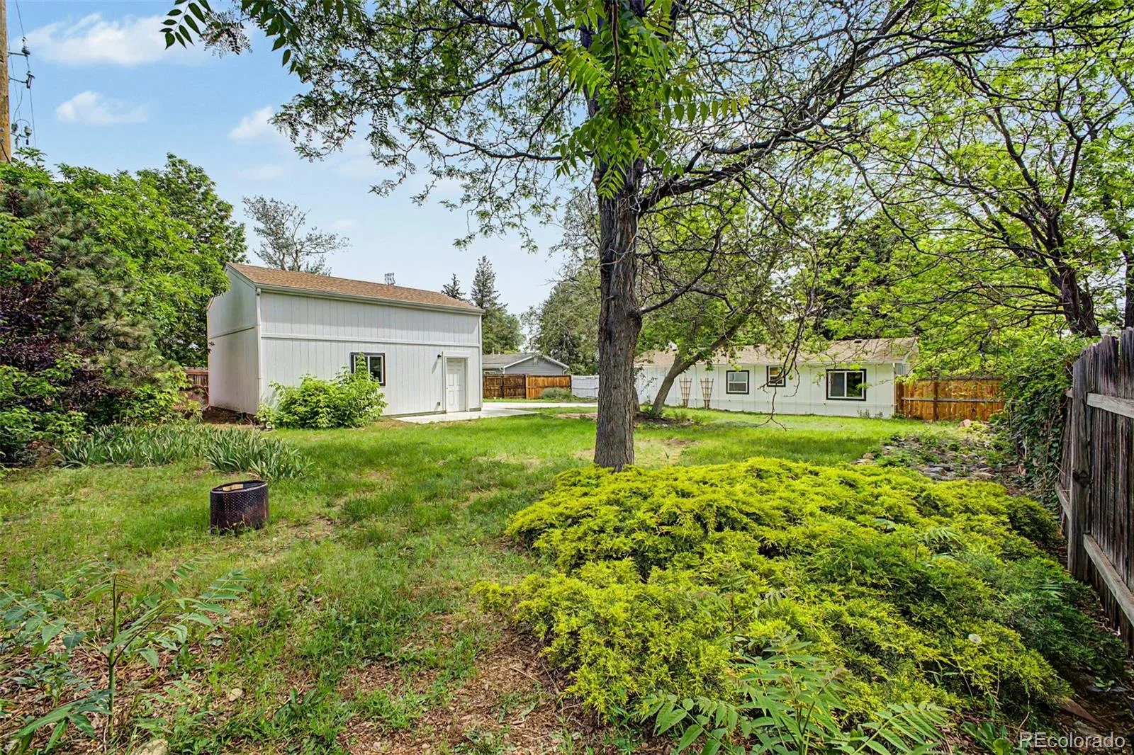 939 Terry Street Golden CO 80401 MLS #REC9027880 06112026170147 1600 25