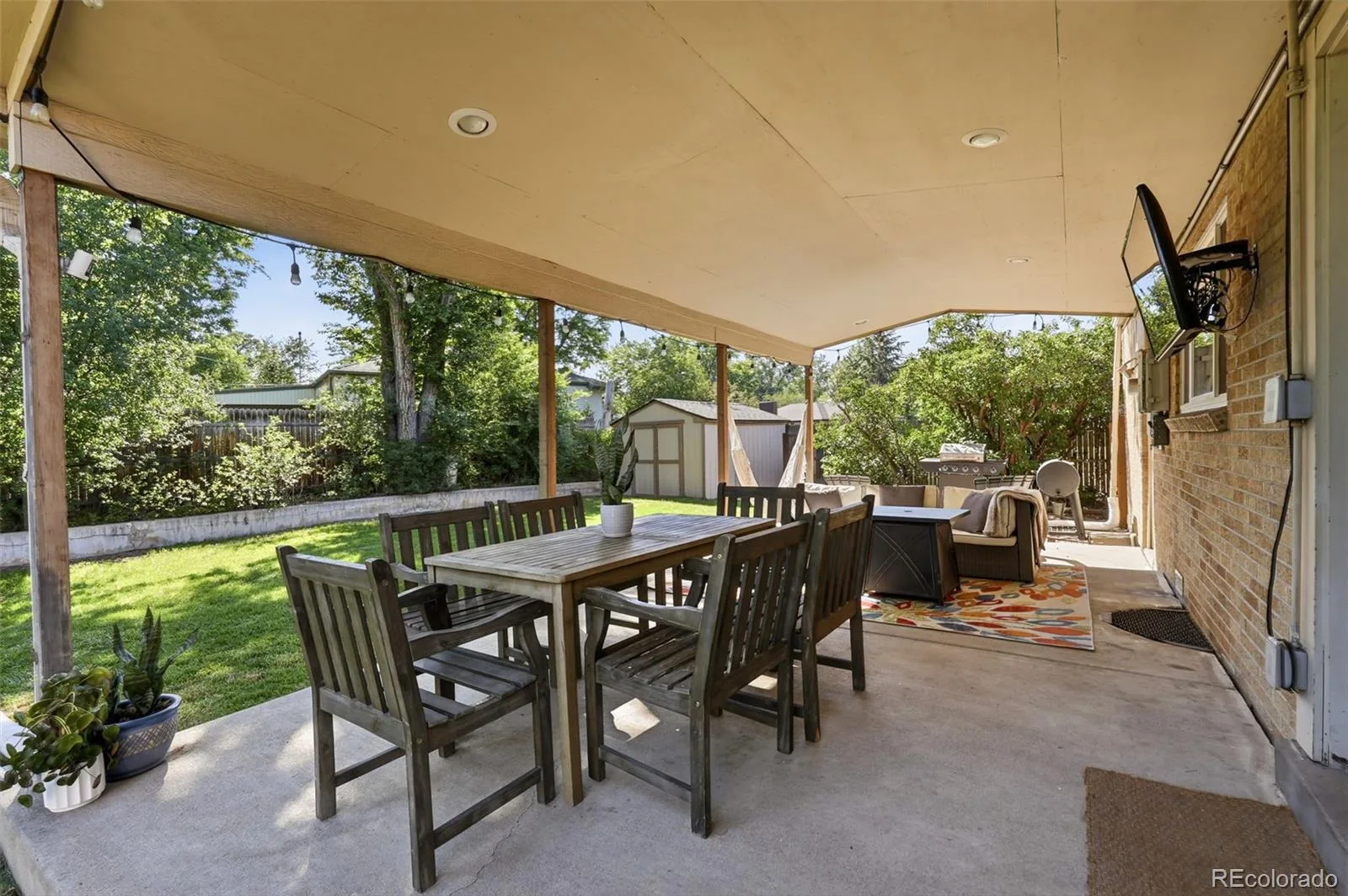 2890 S Hudson Street Denver CO 80222 MLS #REC9028321 07132026203614 1600 22