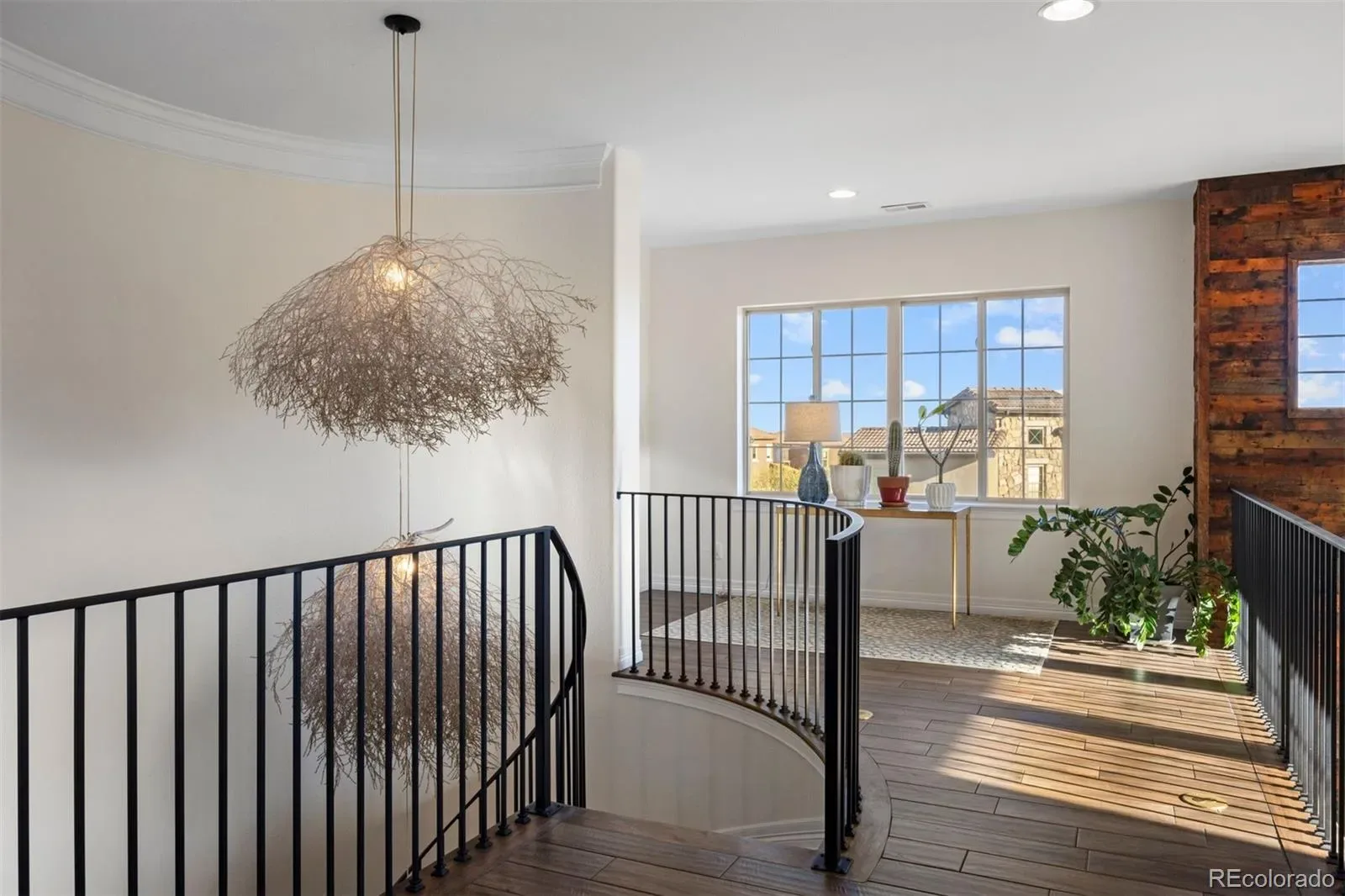 03242026020750 1600 19