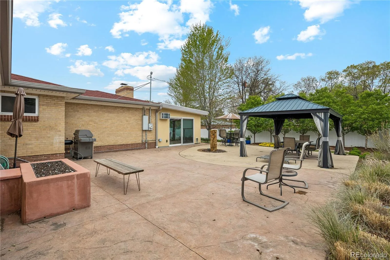 3135 S Gilpin Street Englewood CO 80113 MLS #REC9029114 04292026182601 1600 39