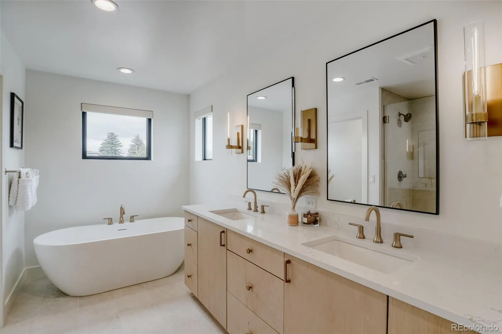 4500 W 31st Avenue Denver CO 80212 MLS #REC9029953 05222026020448 1600 21