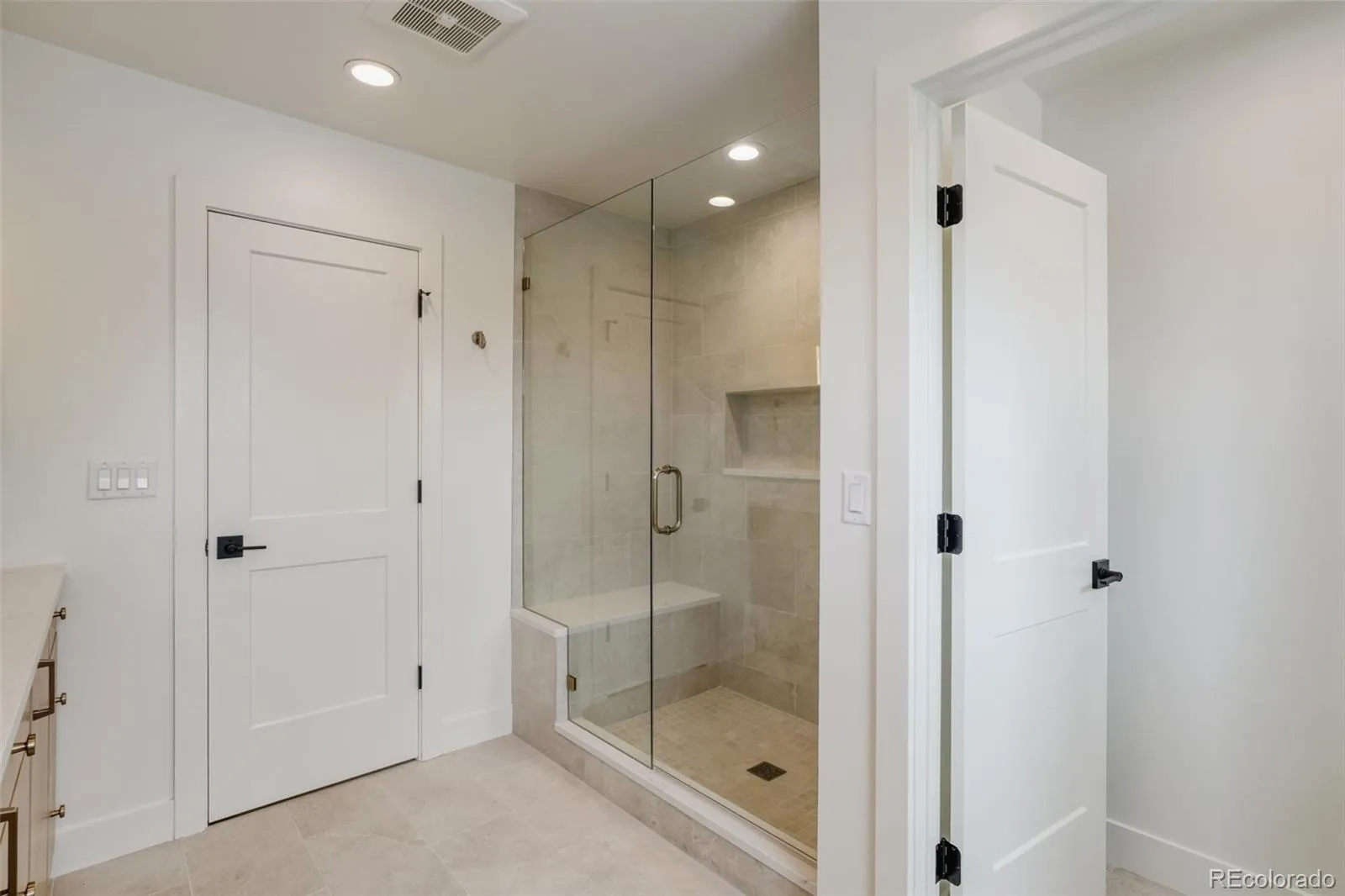 4500 W 31st Avenue Denver CO 80212 MLS #REC9029953 05222026020448 1600 22