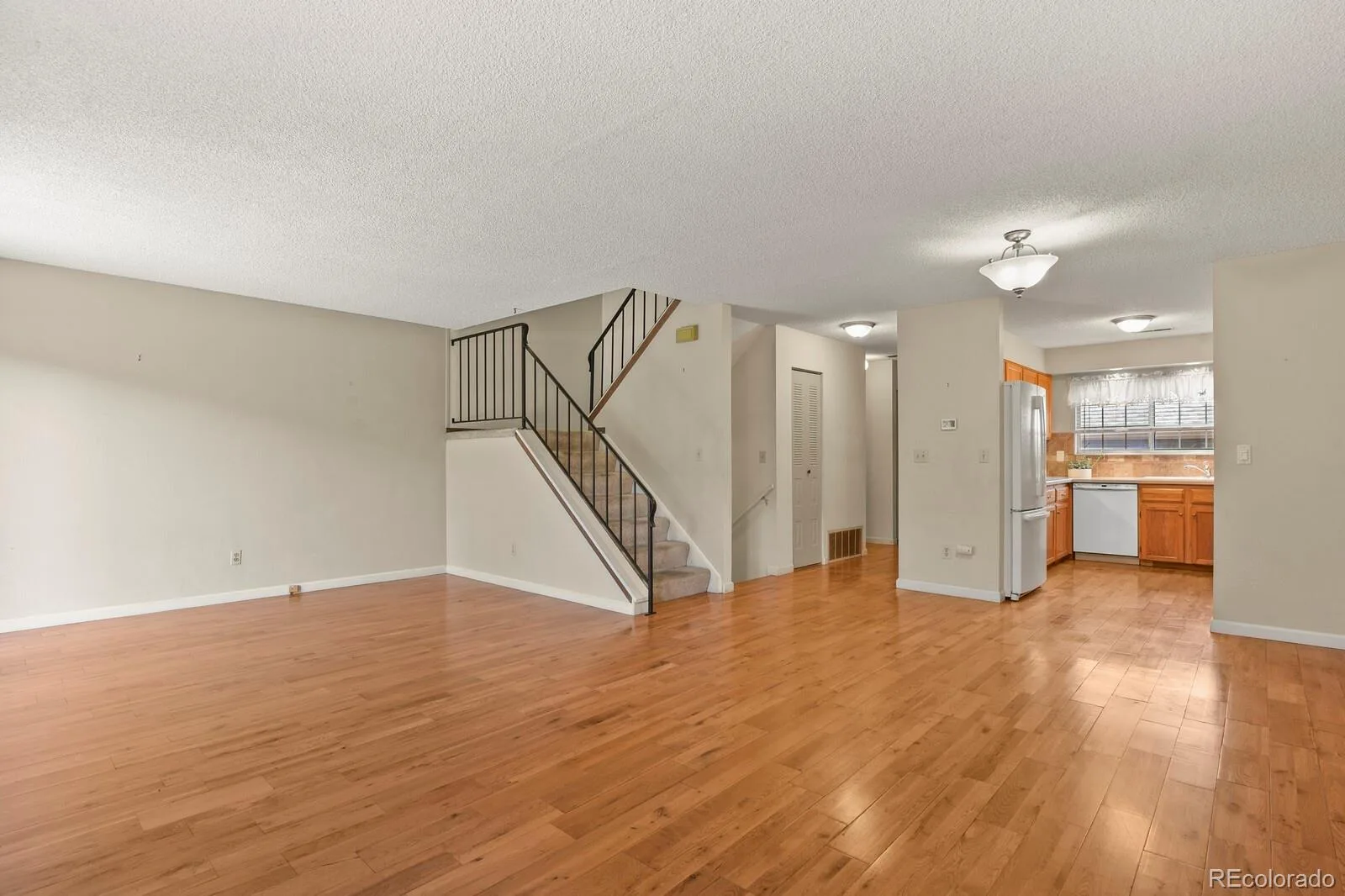 3471 S Ammons Street #12-2 Denver CO 80227 | MLS #REC9030358 07222026175124 1600 7