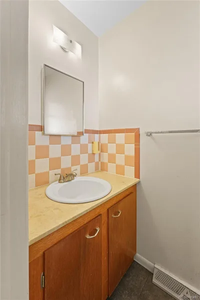 1505 S Lamar Street Denver CO 80232 | MLS #REC9030646 08172026142516 800 23