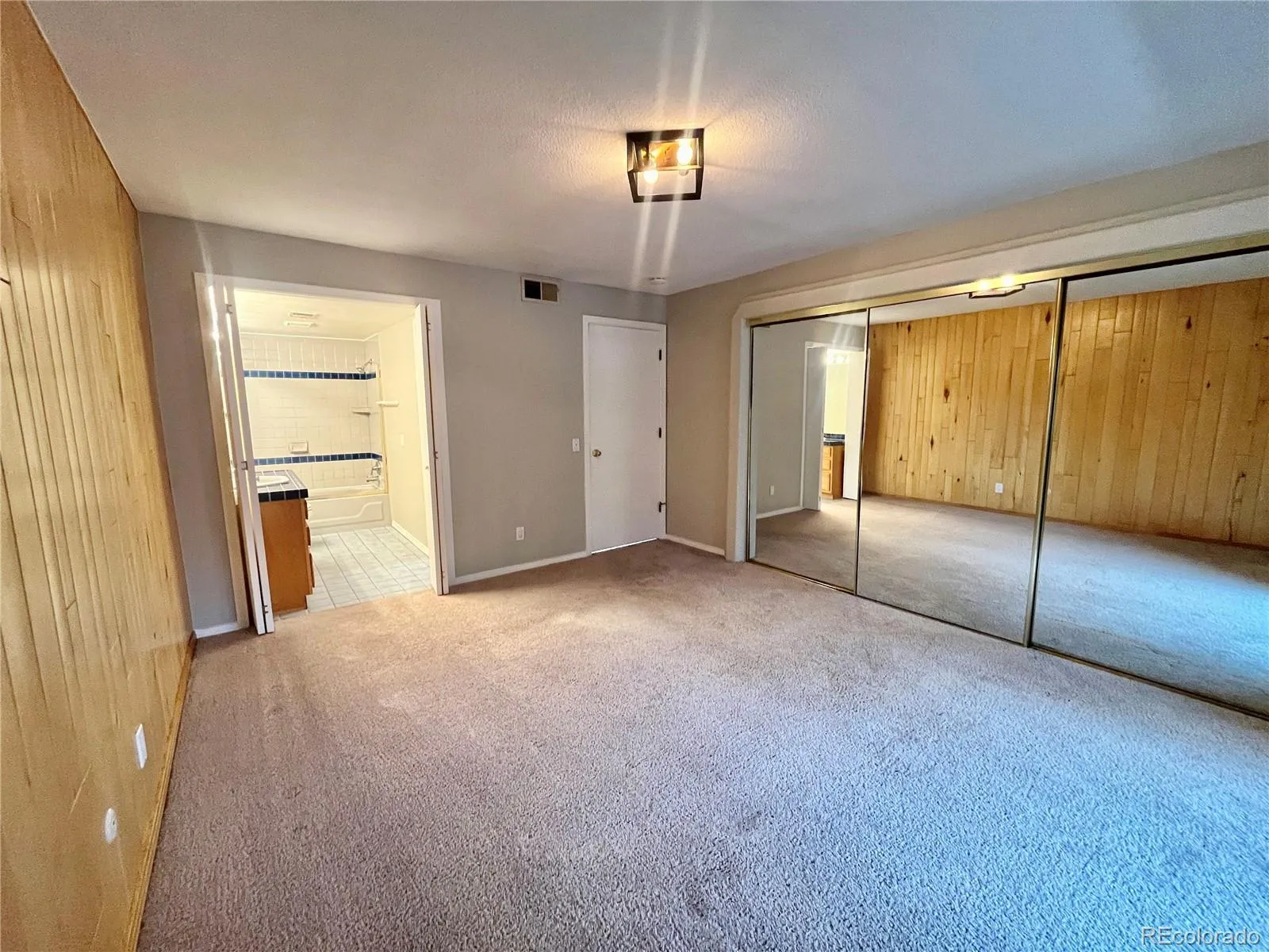 9797 E Peakview Avenue #C05 Englewood CO 80111 MLS #REC9032305 05072026191322 1600 18