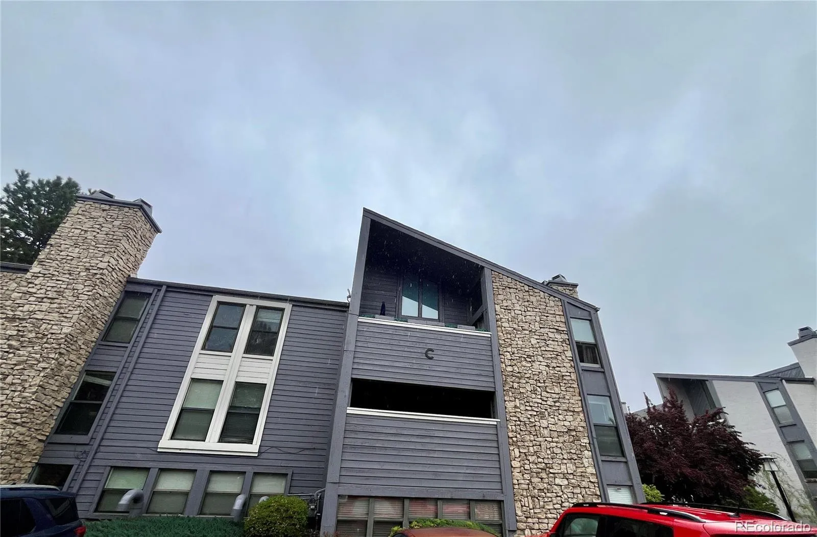 9797 E Peakview Avenue #C05 Englewood CO 80111 MLS #REC9032305 05072026191322 1600 27