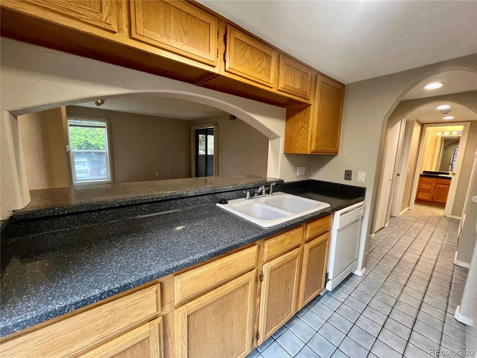 9797 E Peakview Avenue #C05 Englewood CO 80111 MLS #REC9032305 05072026191322 1600 6