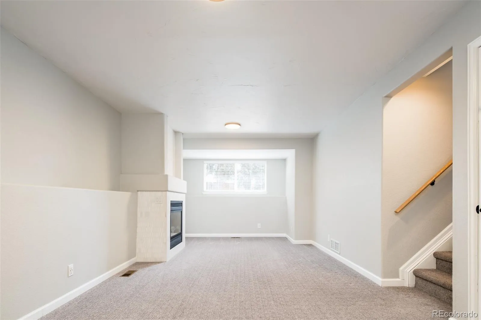 04092026175027 1600 17