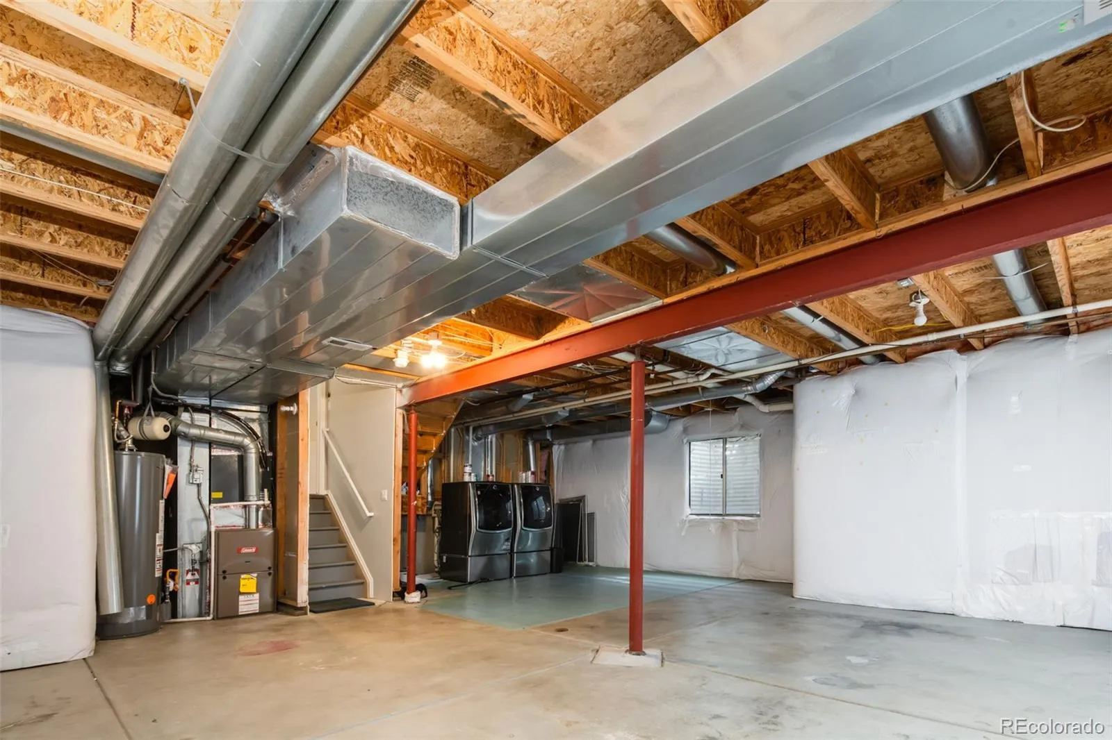 04092026175027 1600 19