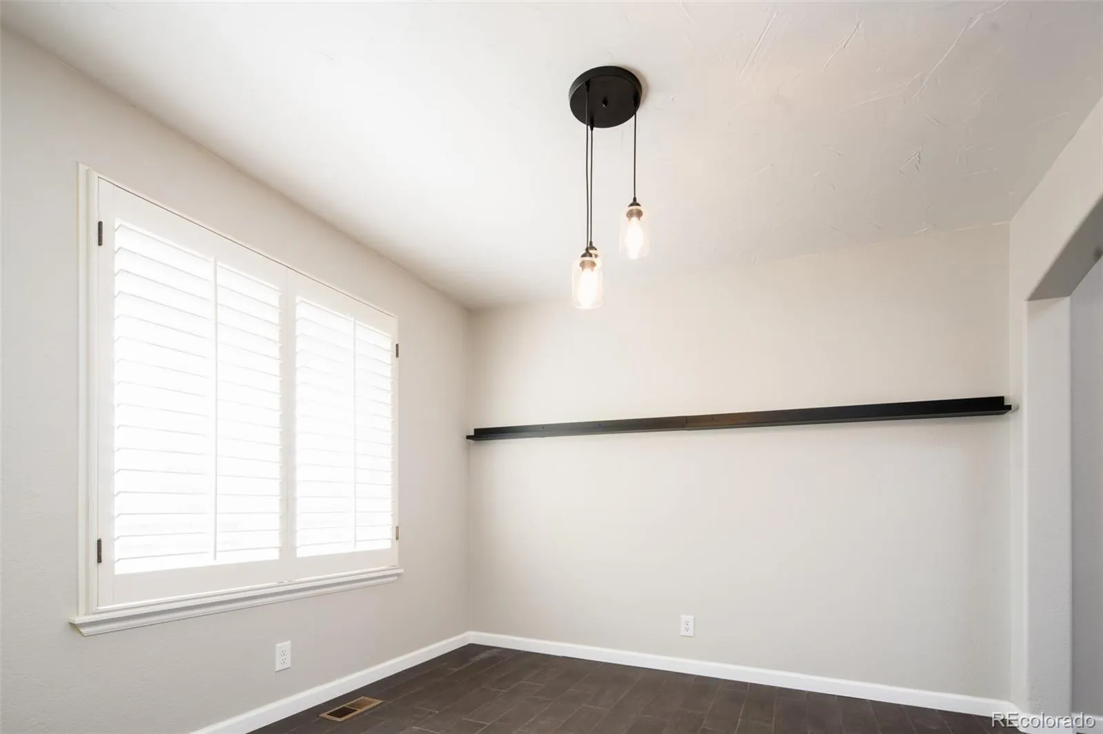 04092026175027 1600 4