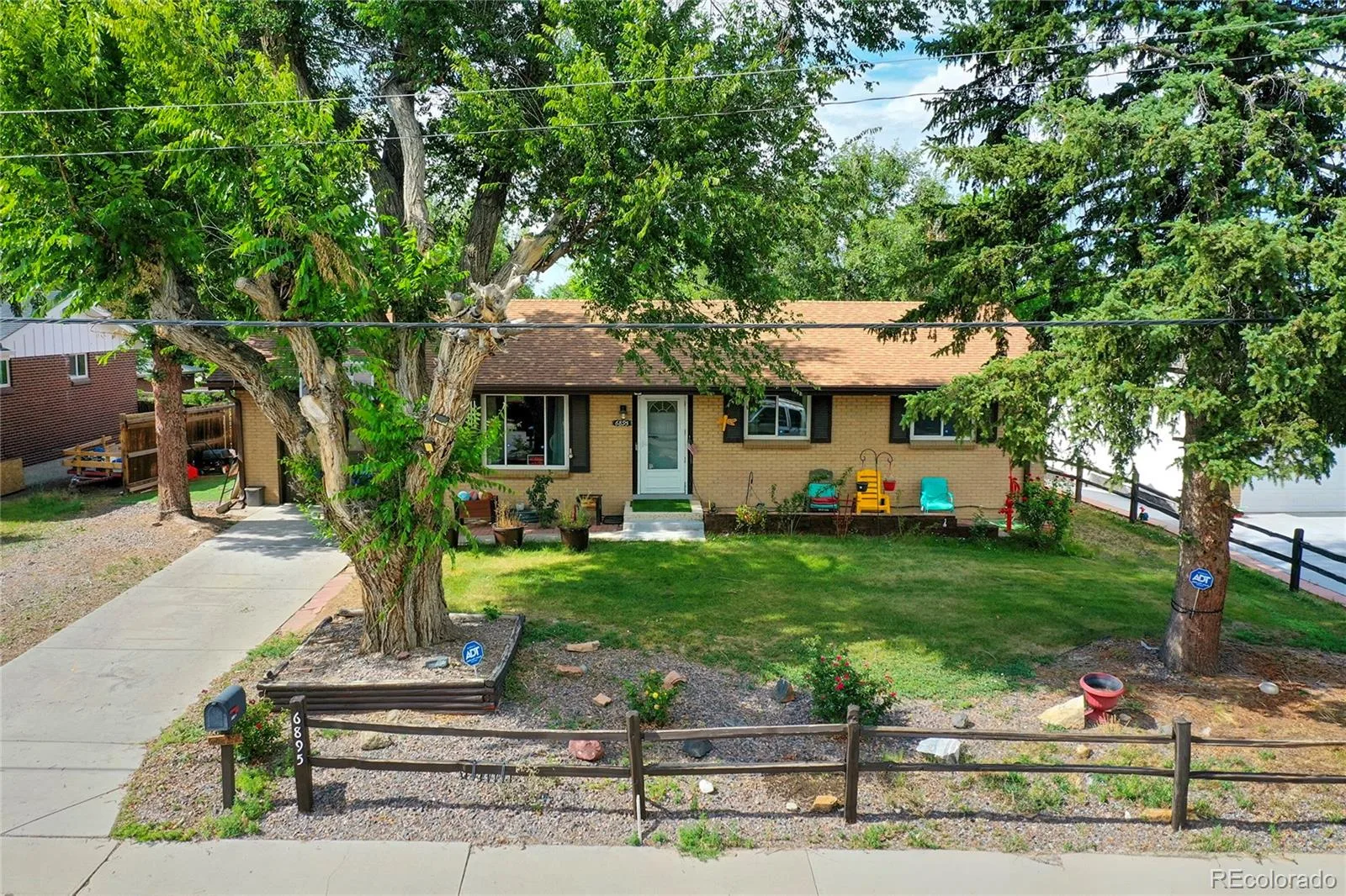 6895 W Bayaud Avenue Denver CO 80226 | MLS #REC9033617 06292026230259 1600 39