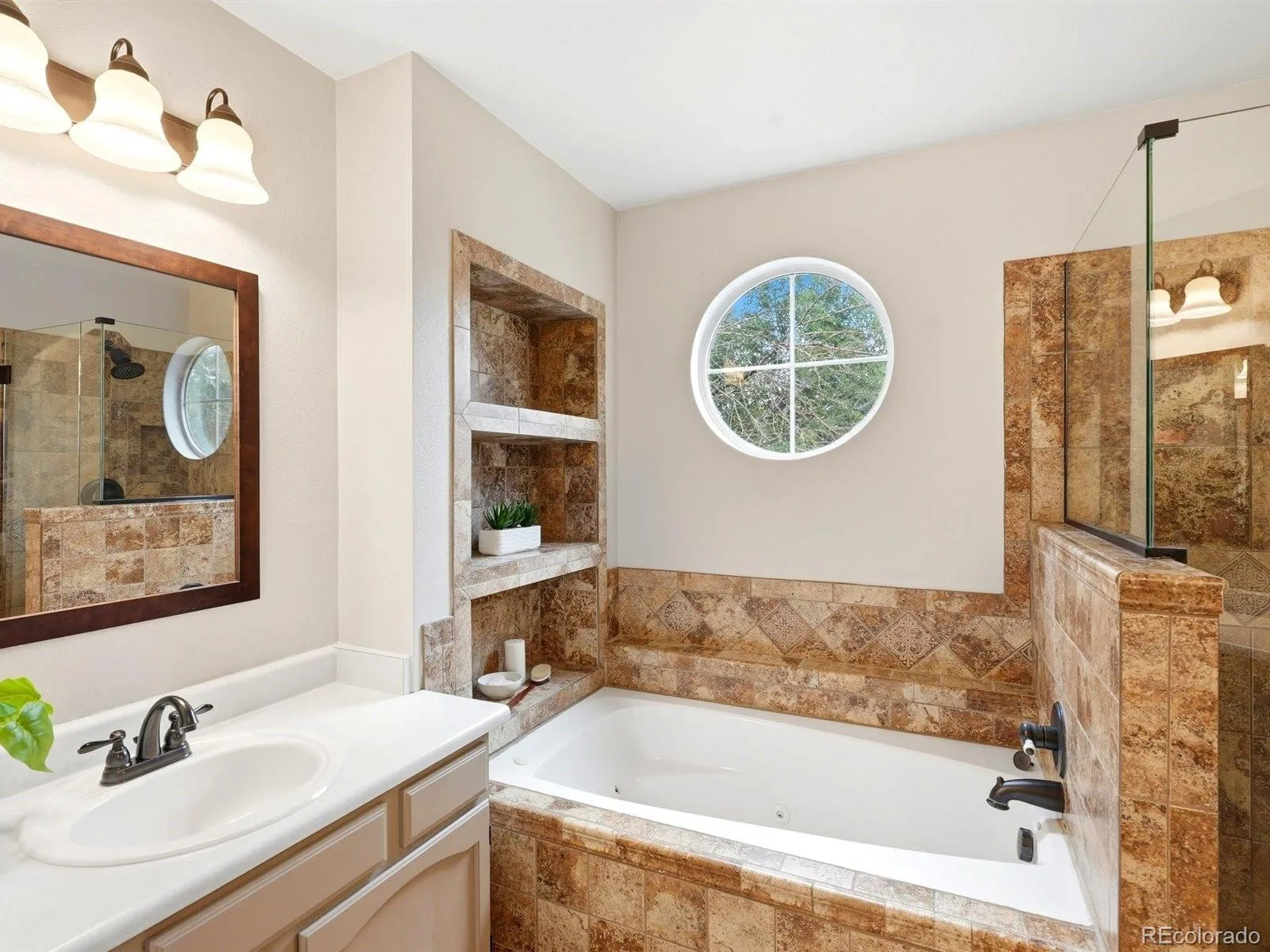 13453 Glen Circle Broomfield CO 80020 | MLS #REC9034076 08272026013448 1600 27
