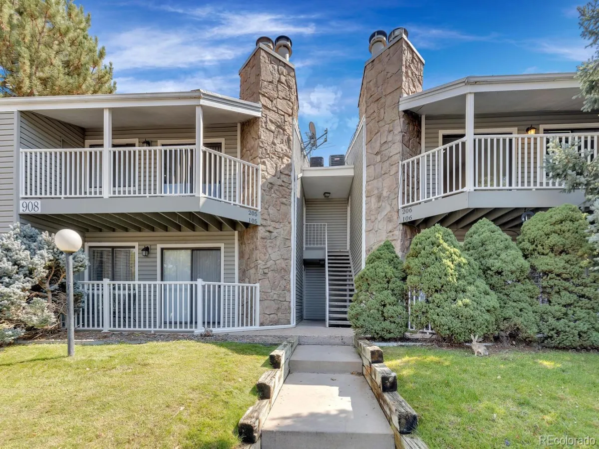 908 S Walden Way #206 Aurora CO 80017 | MLS #REC9034397 04292026224531 1200 1