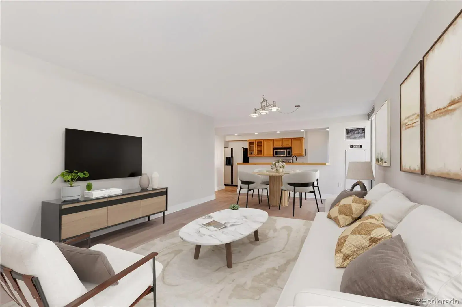 10112025032806 1600 10