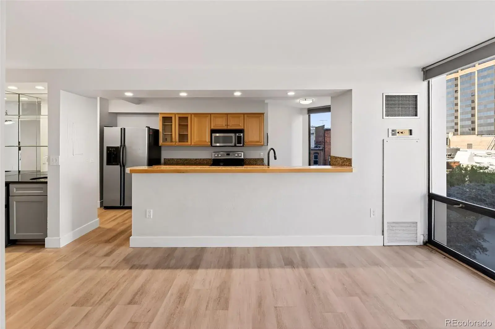 10112025032806 1600 2