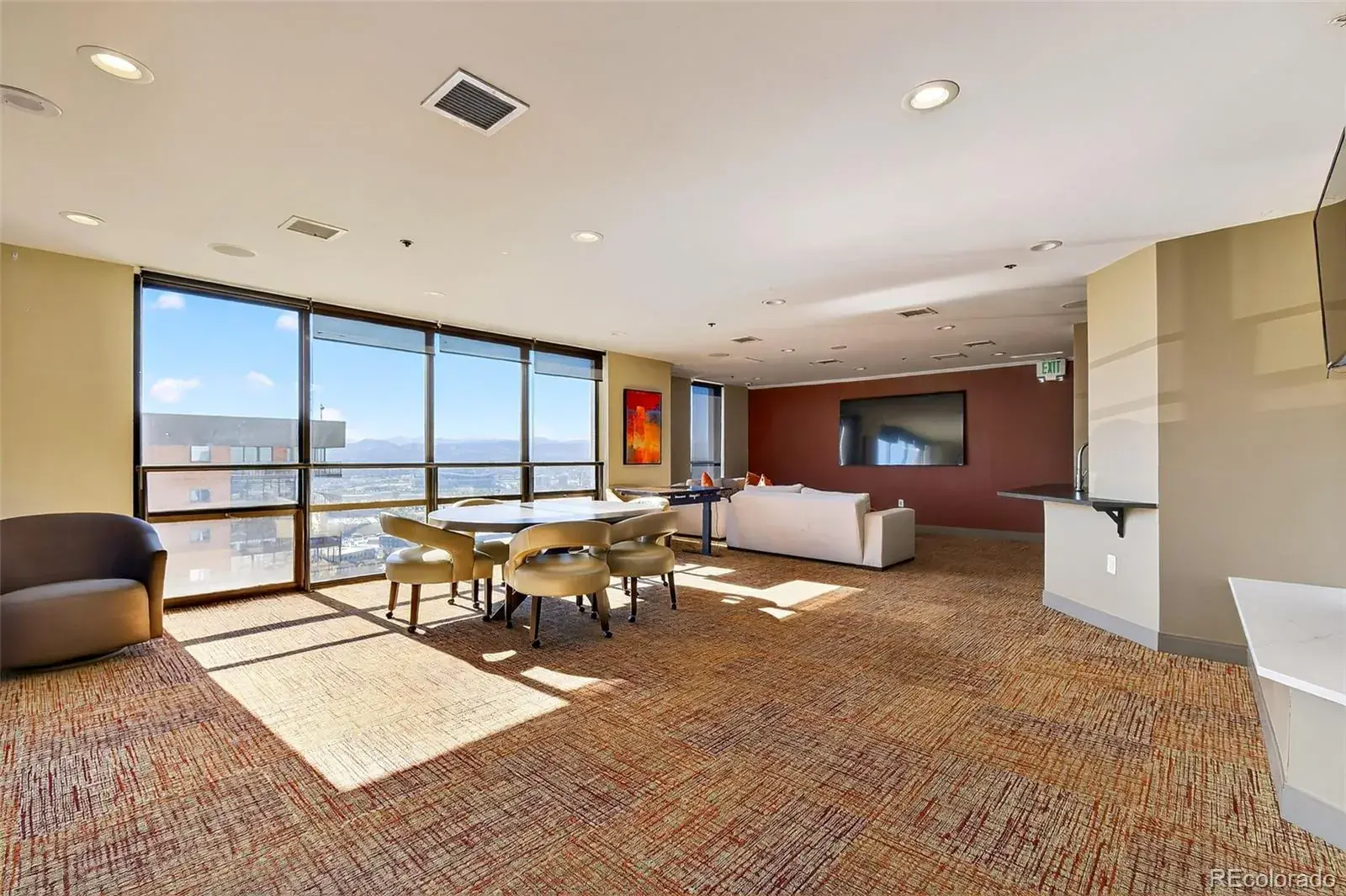 10112025032806 1600 33