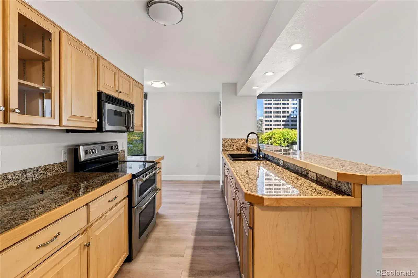 10112025032806 1600 4