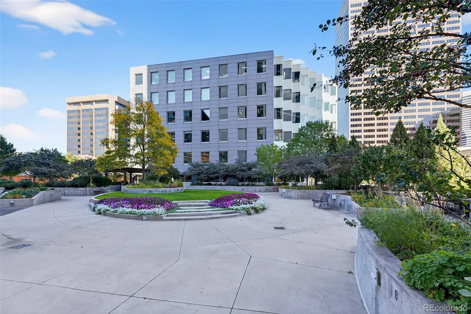 10112025032806 1600 40