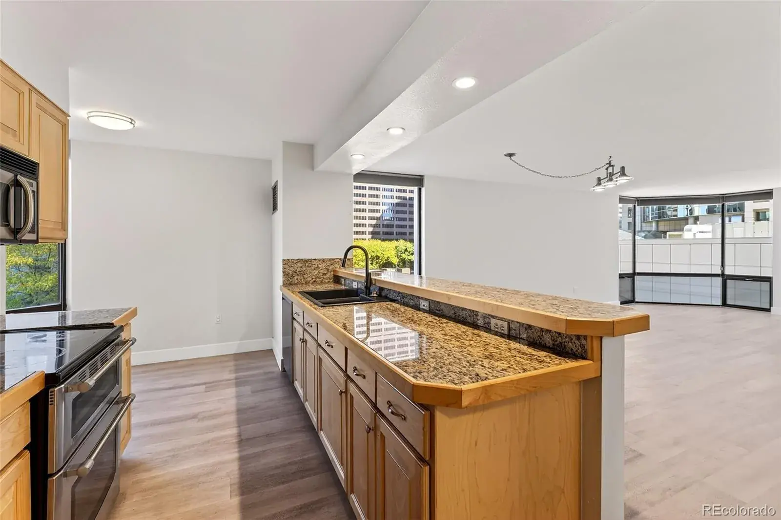 10112025032806 1600 5