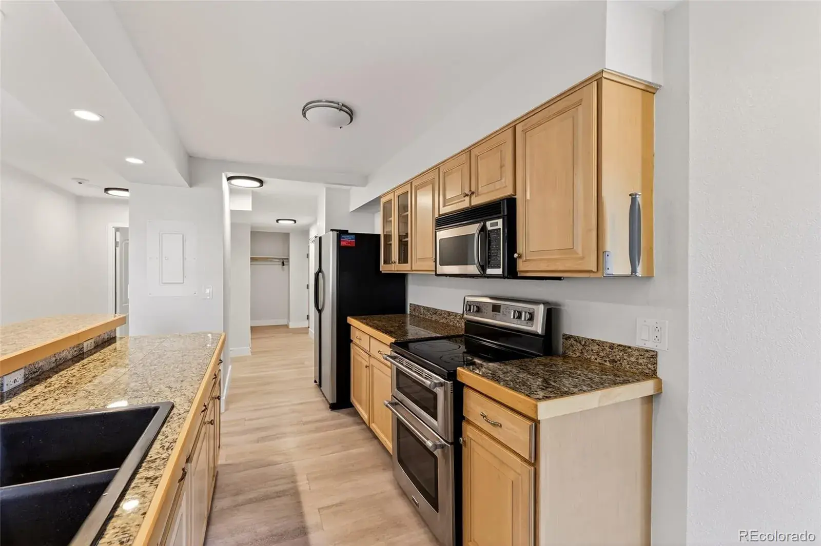 10112025032806 1600 7