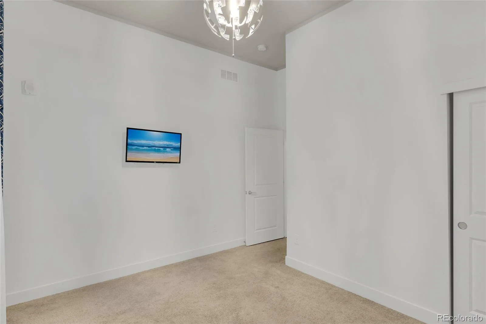 14301 E Tennessee Avenue #109 Aurora CO 80012 | MLS #REC9038293 07082026155839 1600 27