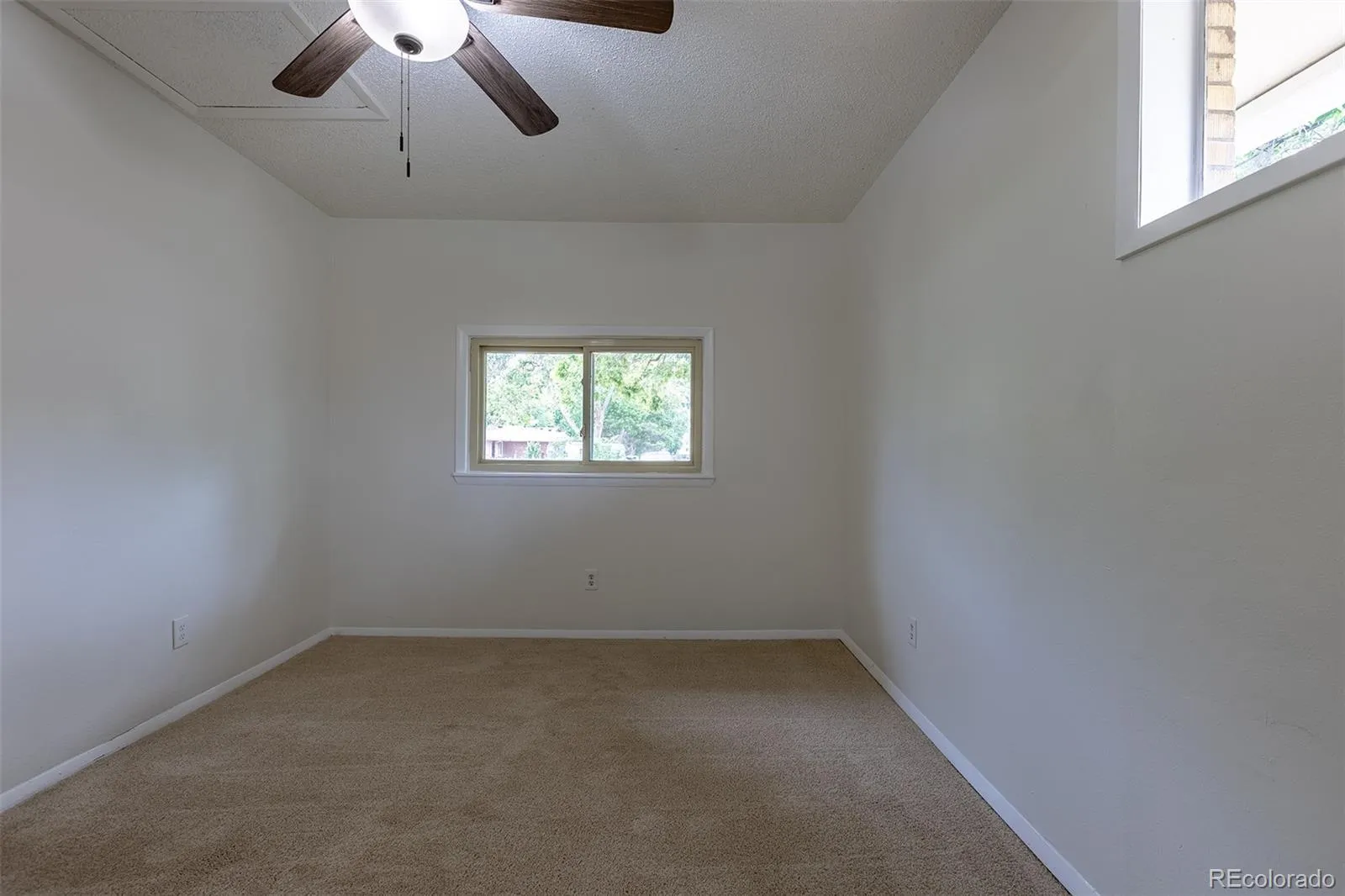 5810 S Greenwood Street Littleton CO 80120 | MLS #REC9039370 05072026021231 1600 23